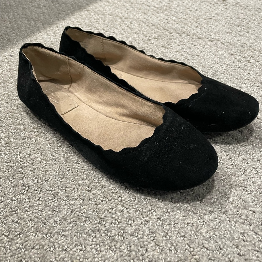 Crown Vintage Black Flats